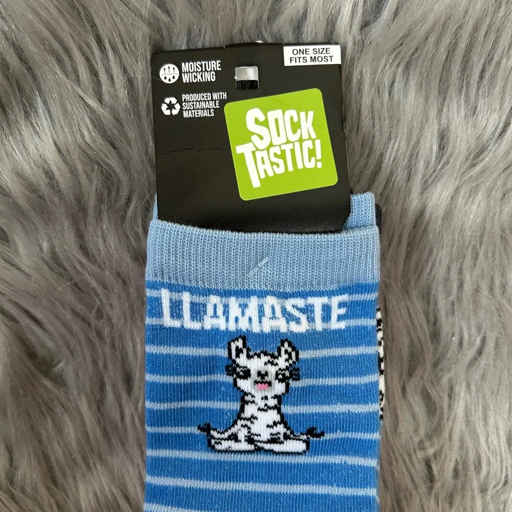 Sock Tastic Llama Socks Womens One Size Fits Most 6-11 Moisture Wicking Two Pair